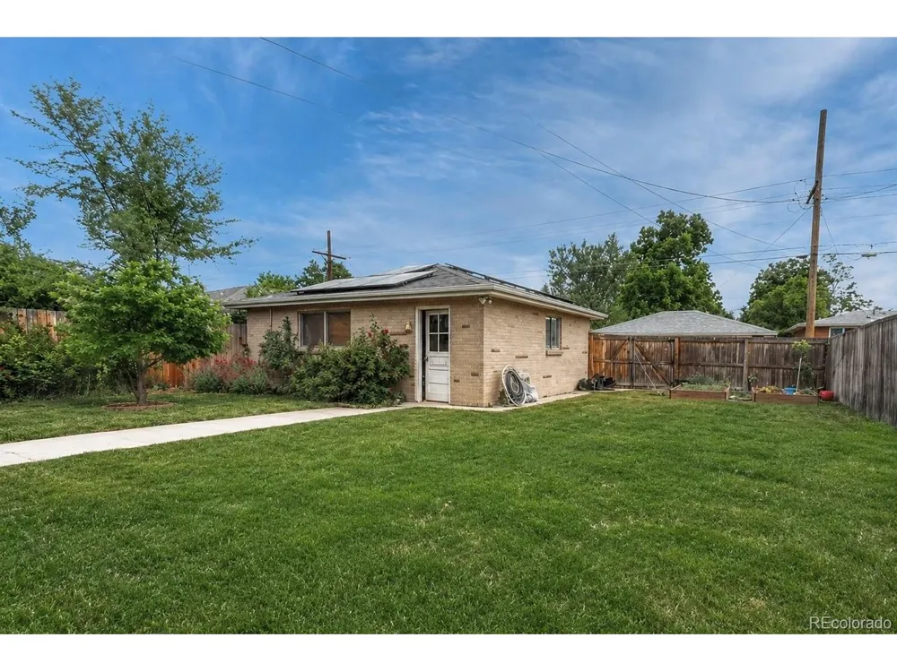 2280 Newland Street Edgewater, CO 80214