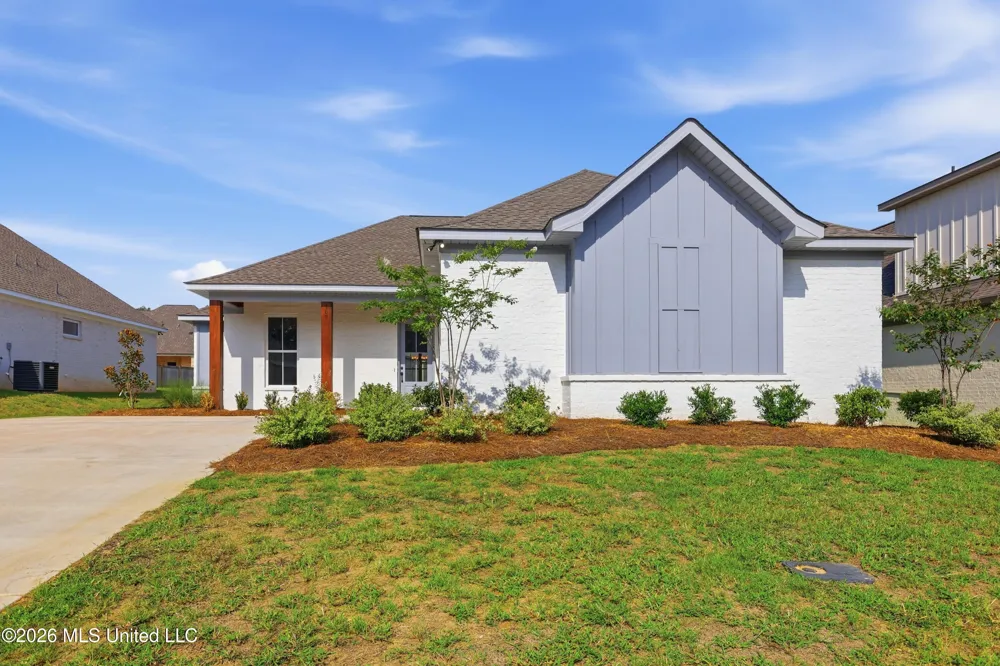 160 Bronson Bend Flowood, MS 39232