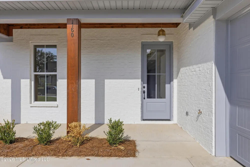 160 Bronson Bend Flowood, MS 39232