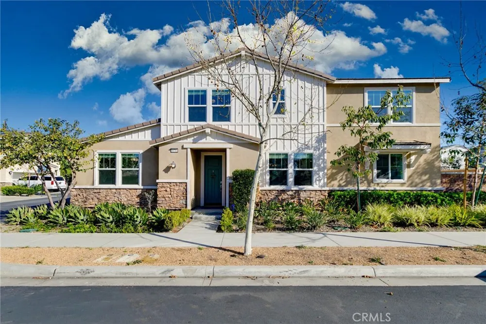 16746 Stags Leap Ln