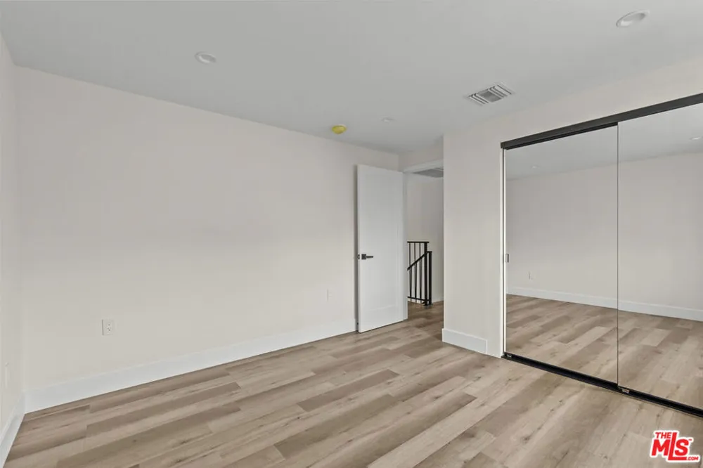 546 Genesee Avenue Los Angeles, CA 90036