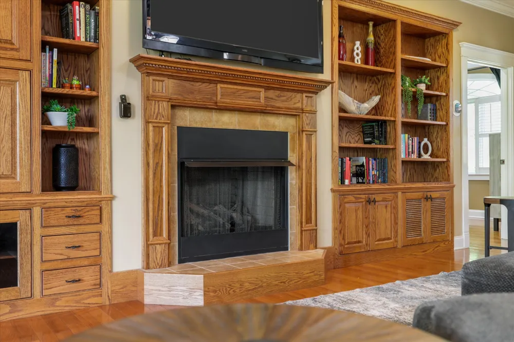 2177 Riverview Dr Dandridge, TN 37725