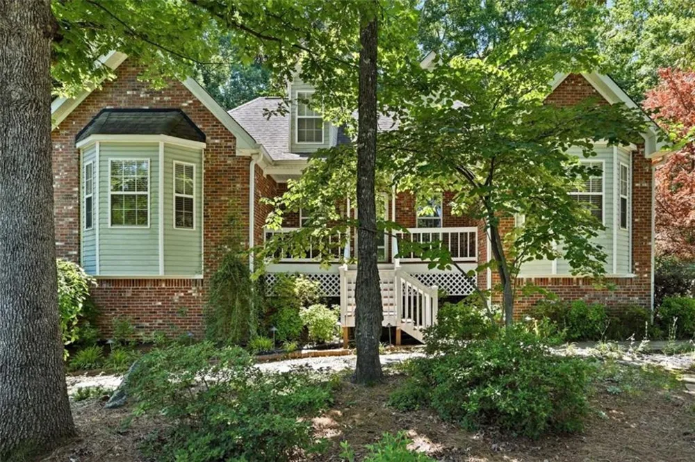 1540 Hunters Hollow