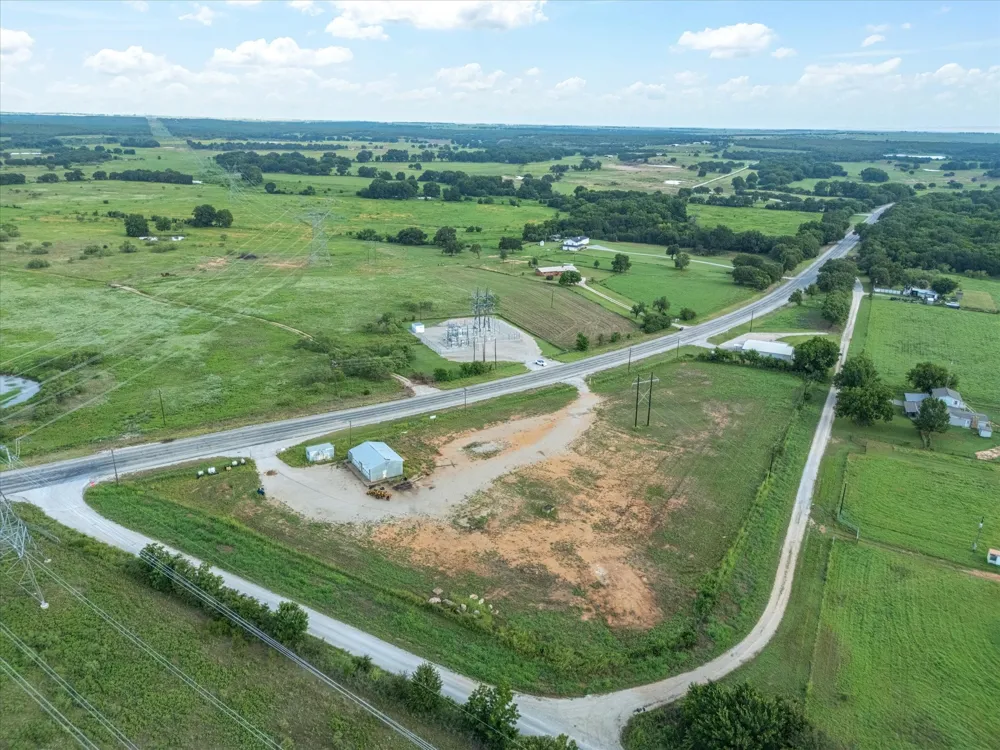 S Hwy 59 Bowie, TX 76230