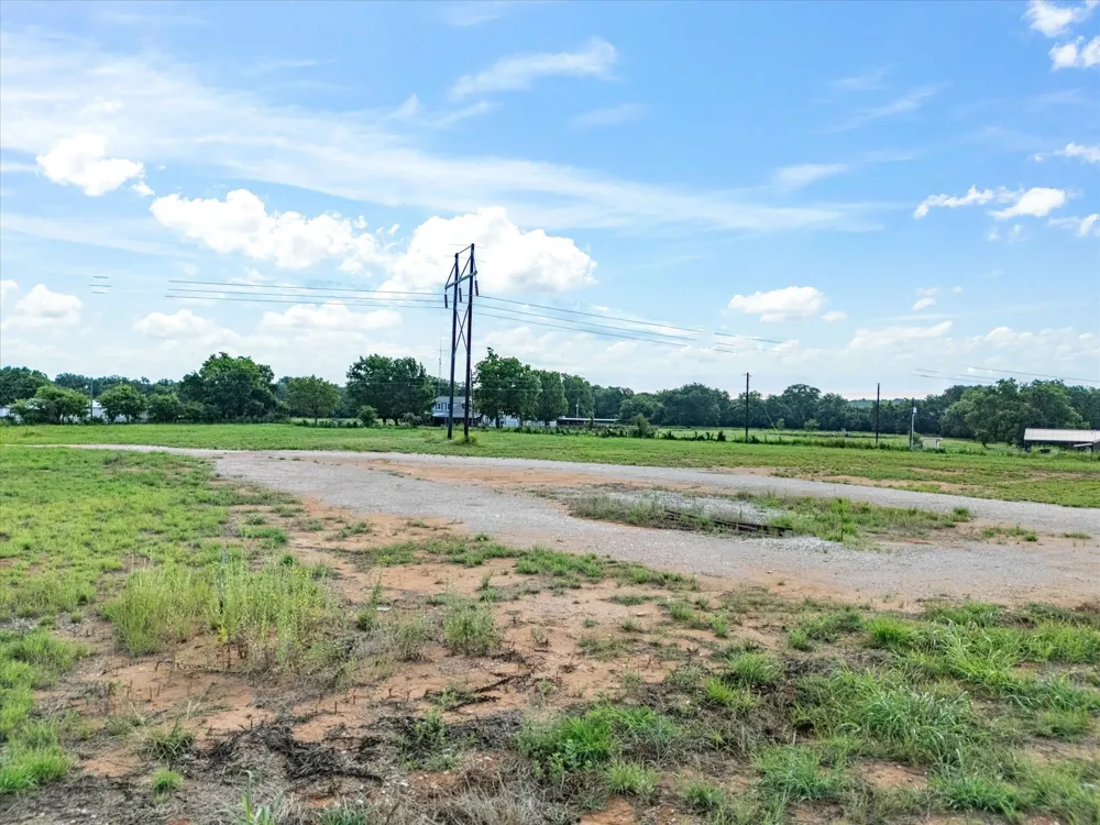 S Hwy 59 Bowie, TX 76230
