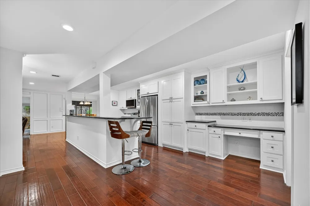 12627 Breckenridge Drive #200 Dallas, TX 75230