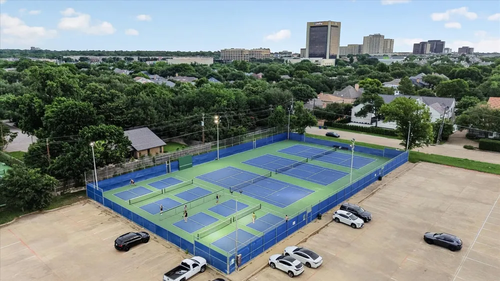 12627 Breckenridge Drive #200 Dallas, TX 75230