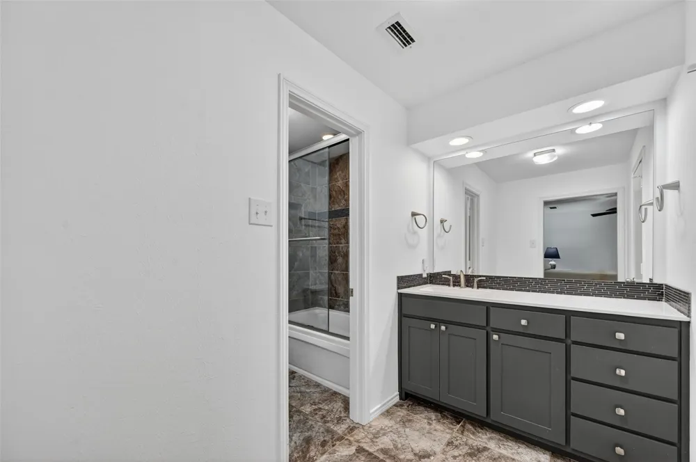 12627 Breckenridge Drive #200 Dallas, TX 75230