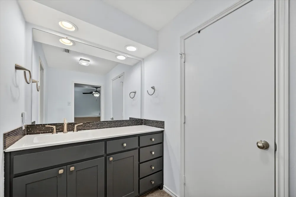 12627 Breckenridge Drive #200 Dallas, TX 75230