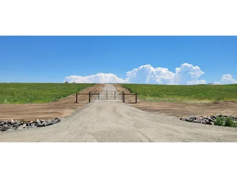 10183 Rolling Vista Trail