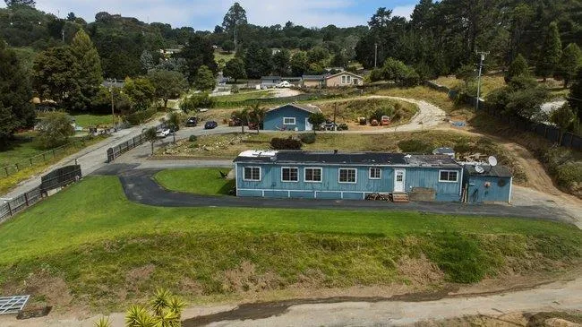 5925 Briarcliff Terrace Watsonville, CA 95076