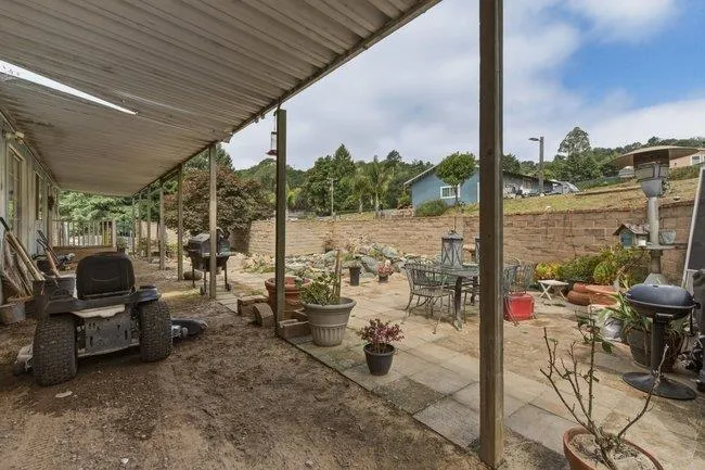 5925 Briarcliff Terrace Watsonville, CA 95076