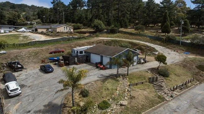 5925 Briarcliff Terrace Watsonville, CA 95076