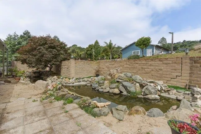 5925 Briarcliff Terrace Watsonville, CA 95076