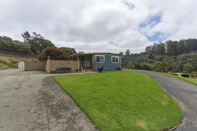 5925 Briarcliff Terrace Watsonville, CA 95076