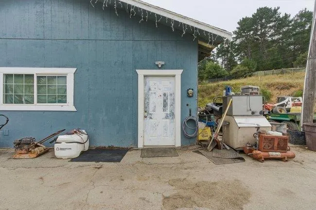 5925 Briarcliff Terrace Watsonville, CA 95076
