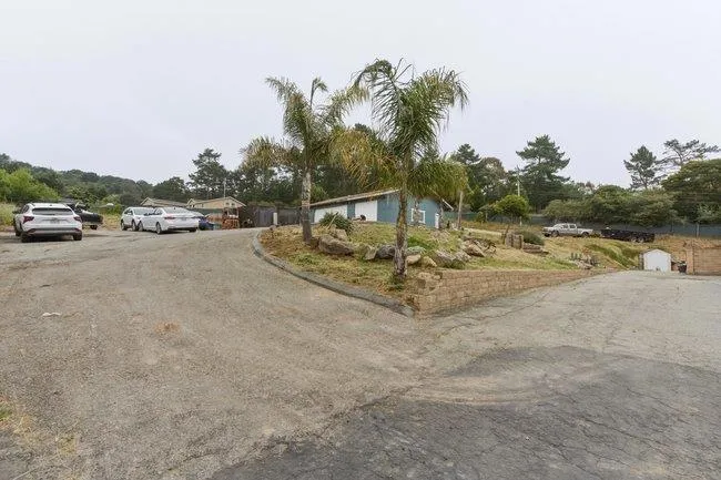 5925 Briarcliff Terrace Watsonville, CA 95076