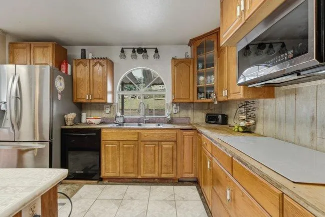 5925 Briarcliff Terrace Watsonville, CA 95076