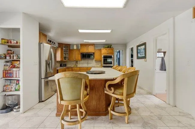 5925 Briarcliff Terrace Watsonville, CA 95076