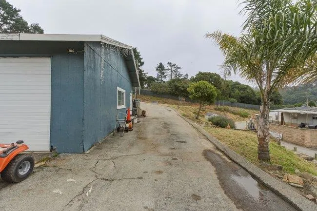5925 Briarcliff Terrace Watsonville, CA 95076