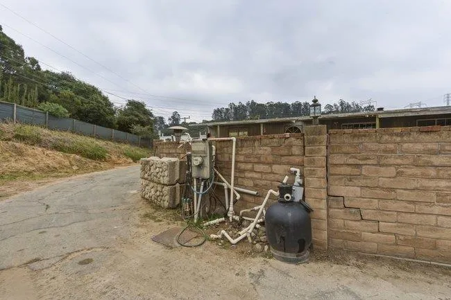 5925 Briarcliff Terrace Watsonville, CA 95076