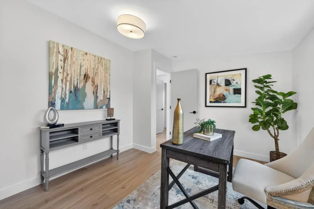 944 White Drive Santa Clara, CA 95051