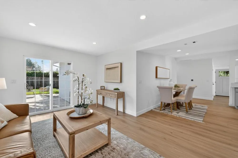 944 White Drive Santa Clara, CA 95051
