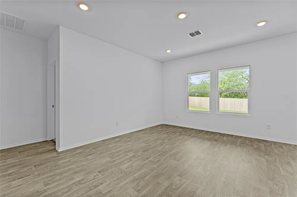 314 Boatman Cove Seguin, TX 78155