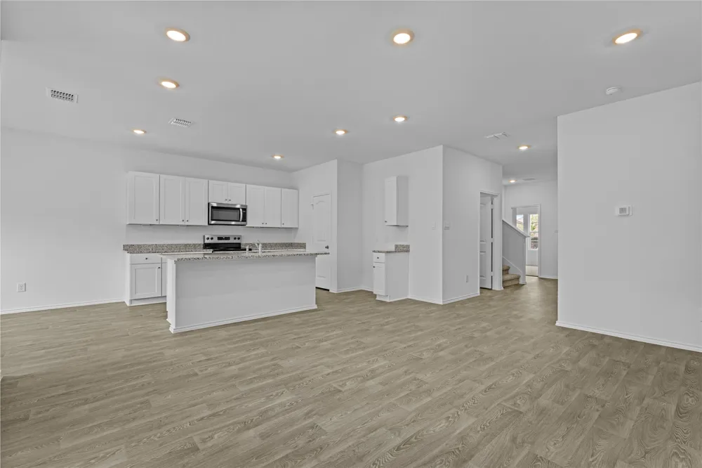 314 Boatman Cove Seguin, TX 78155