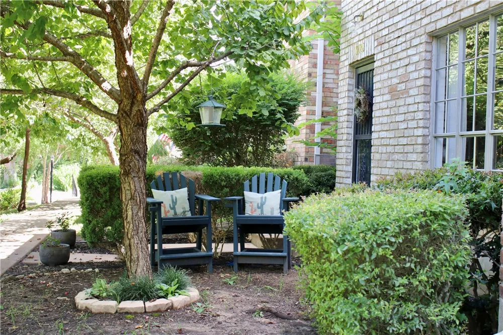 1904 Rosetti Drive #109 Austin, TX 78752