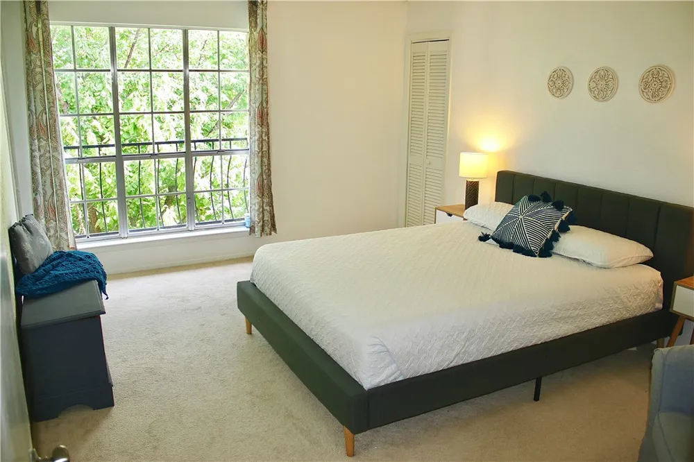 1904 Rosetti Drive #109 Austin, TX 78752
