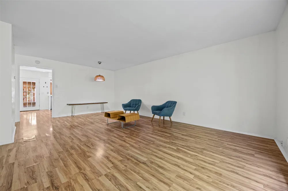 1904 Rosetti Drive #109 Austin, TX 78752