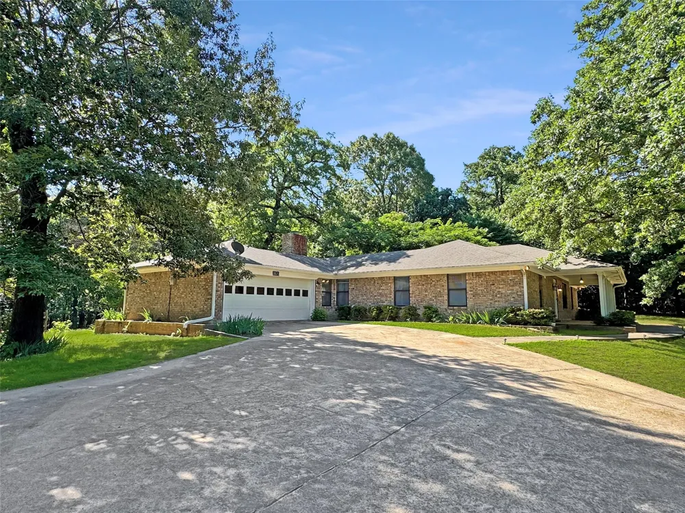 3870 County Road 45080 Arthur City, TX 75411