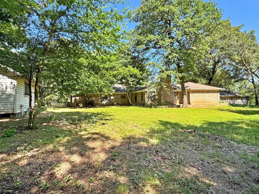 3870 County Road 45080 Arthur City, TX 75411