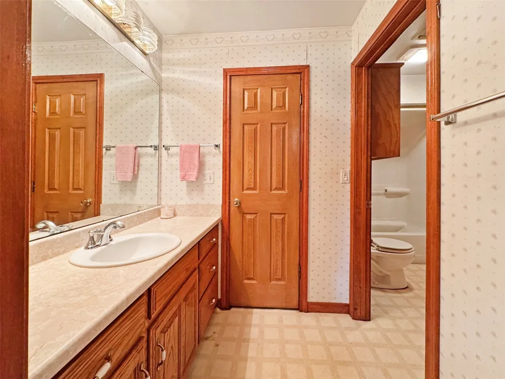 3870 County Road 45080 Arthur City, TX 75411