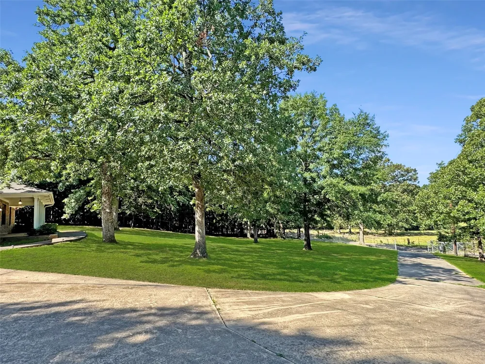 3870 County Road 45080 Arthur City, TX 75411