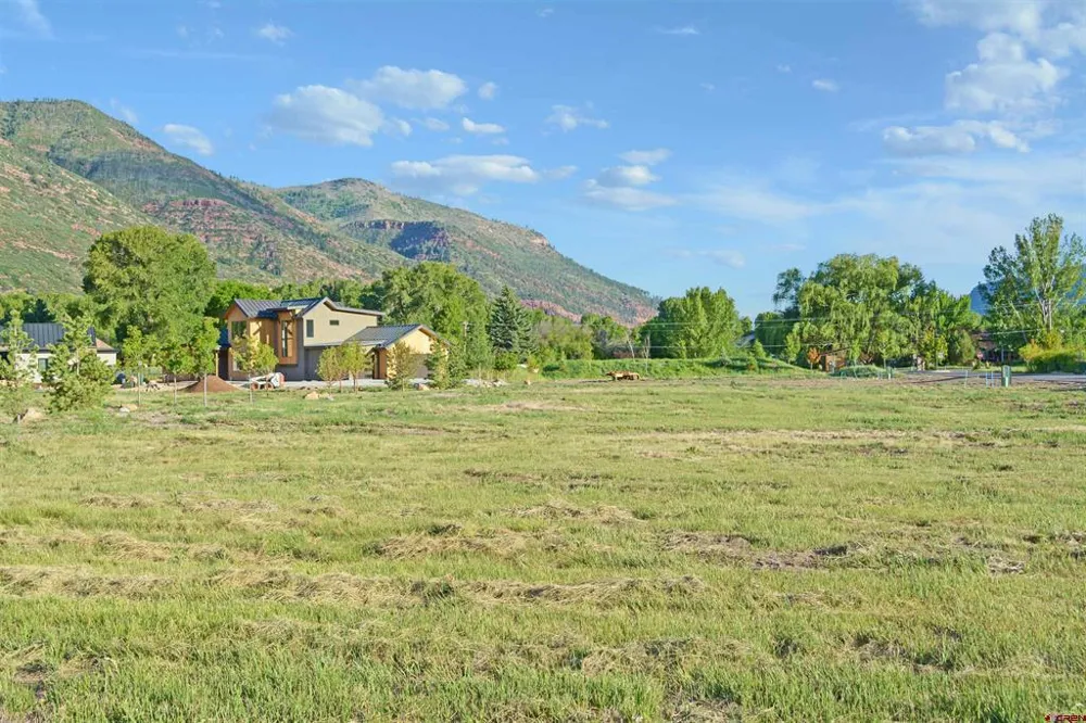 106 W Dalton Road Durango, CO 81301