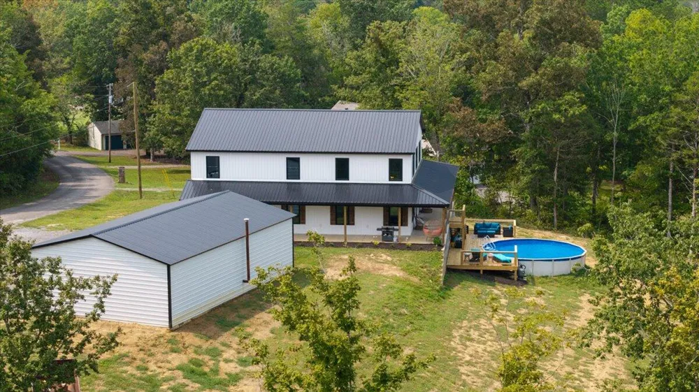 132 Hiwassee Drive Decatur, TN 37322
