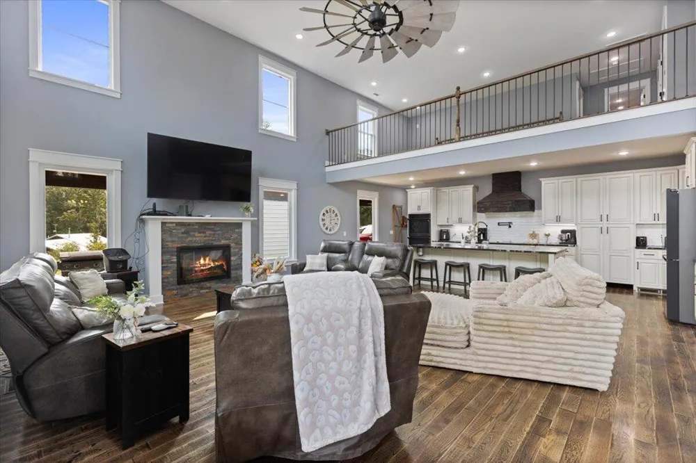 132 Hiwassee Drive Decatur, TN 37322
