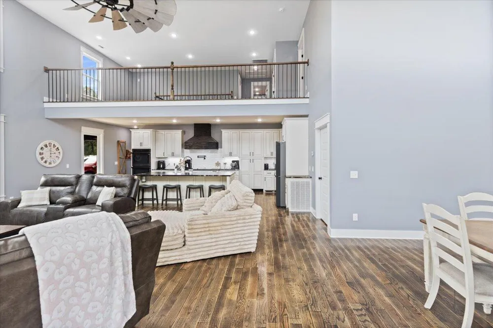 132 Hiwassee Drive Decatur, TN 37322