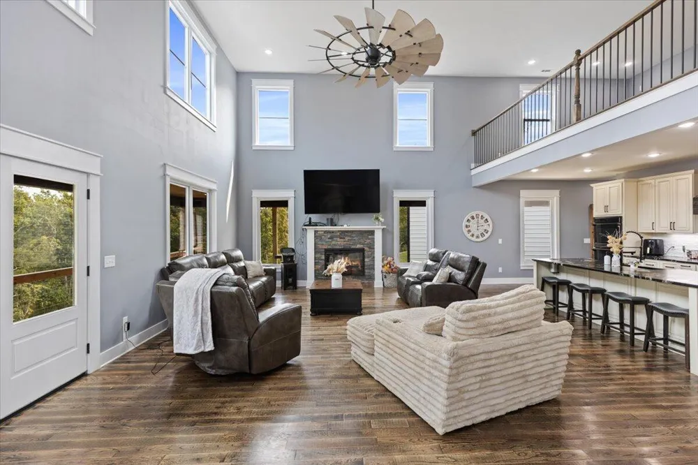 132 Hiwassee Drive Decatur, TN 37322