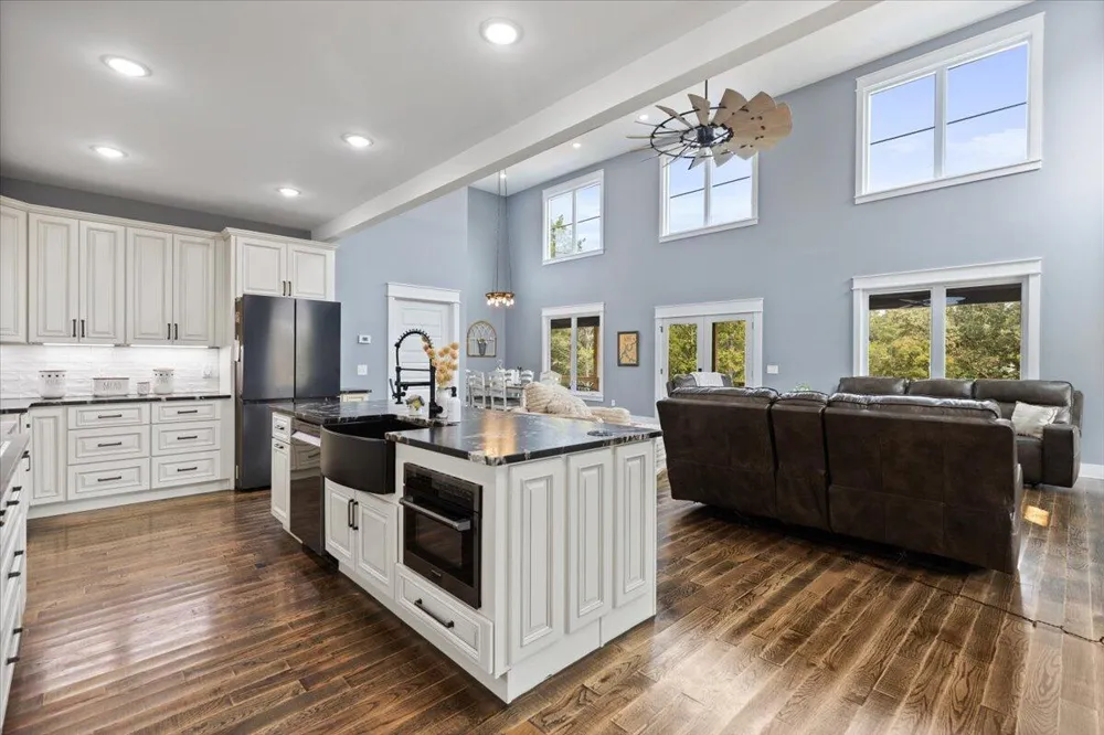 132 Hiwassee Drive Decatur, TN 37322