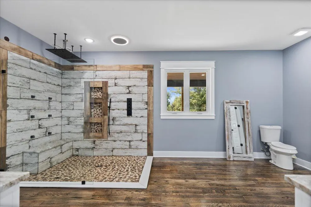 132 Hiwassee Drive Decatur, TN 37322