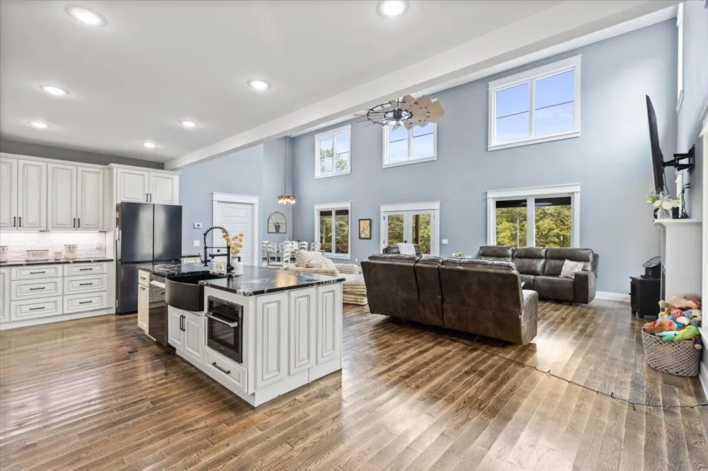 132 Hiwassee Drive Decatur, TN 37322