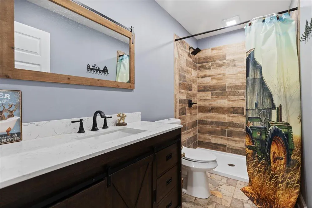 132 Hiwassee Drive Decatur, TN 37322