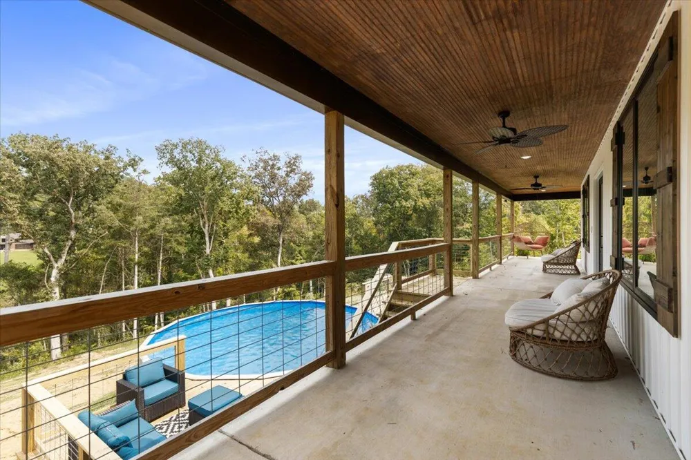 132 Hiwassee Drive Decatur, TN 37322