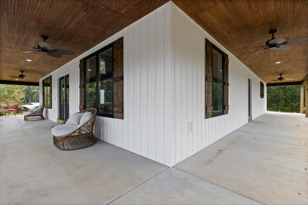 132 Hiwassee Drive Decatur, TN 37322