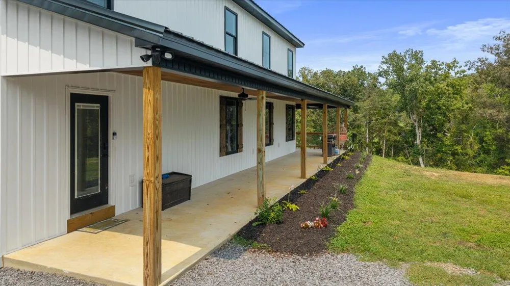 132 Hiwassee Drive Decatur, TN 37322
