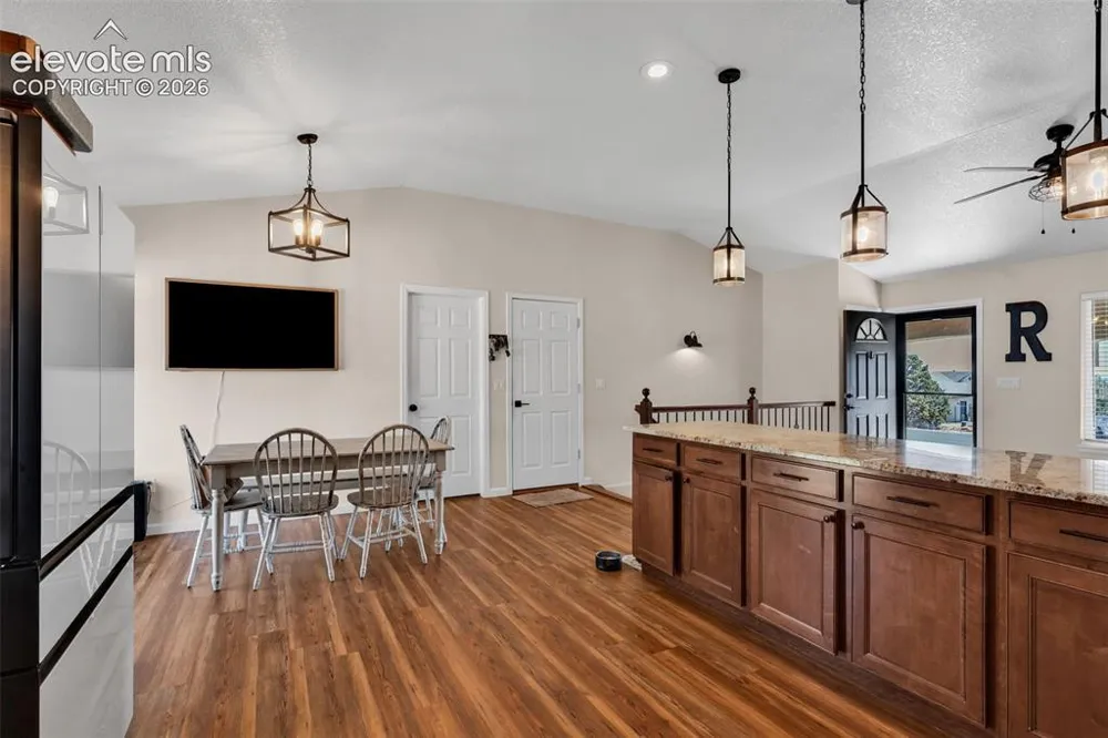35 Cougar Loop Canon City, CO 81212