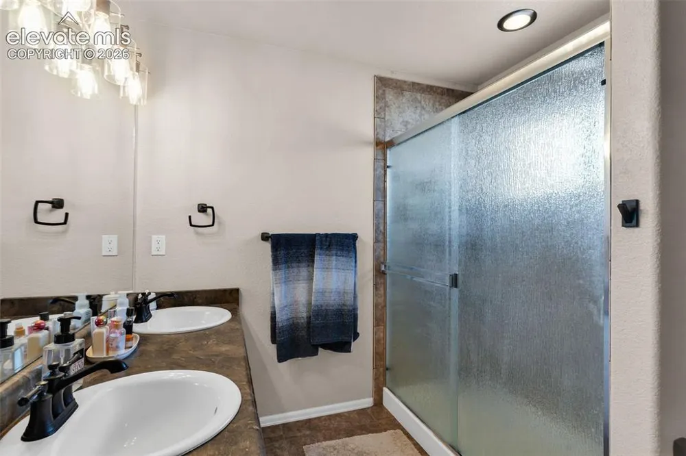 35 Cougar Loop Canon City, CO 81212